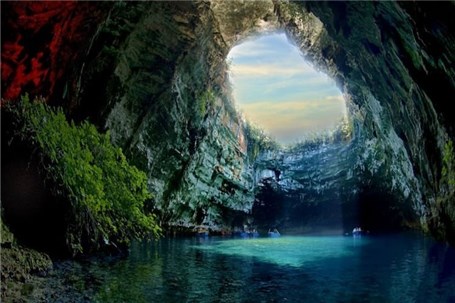 با غار آهکی 180 میلیون ساله جهان آشنا شوید