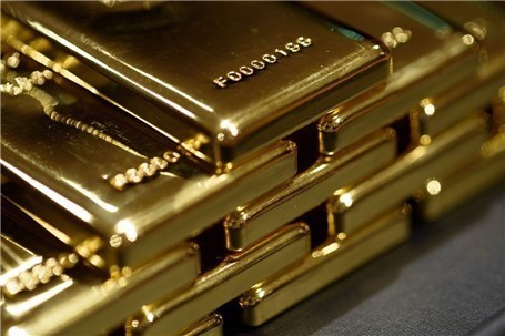 طلا در بازار جهانی، همچنان بازنده