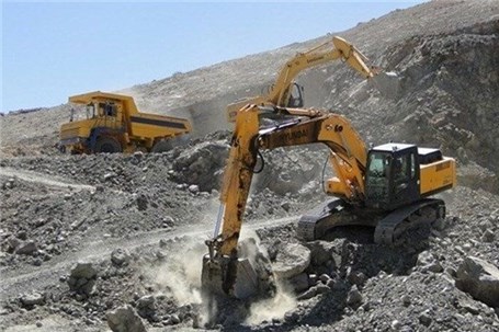 شناسایی بیش از ۲ میلیارد و ۸۹۲ میلیون تن ذخیره معدنی در استان اصفهان