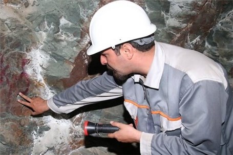 کشف ۱۳ نوع ماده معدنی جدید در کشور