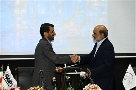 امضای تفاهم نامه همکاری‌ میان فولاد مبارکه و هلدینگ خلیج فارس