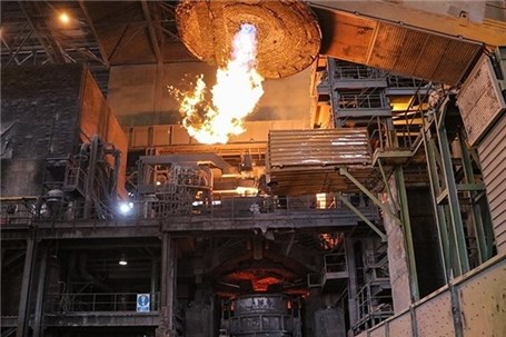دیبر انجمن فولاد توقف ۳ ماهه فعالیت کارخانه‌های فولادی را پس گرفت
