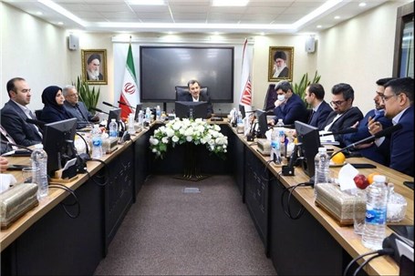 تشکیل کارگروه ایمیدرو و بورس کالا با هدف جذب سرمایه بخش معدن